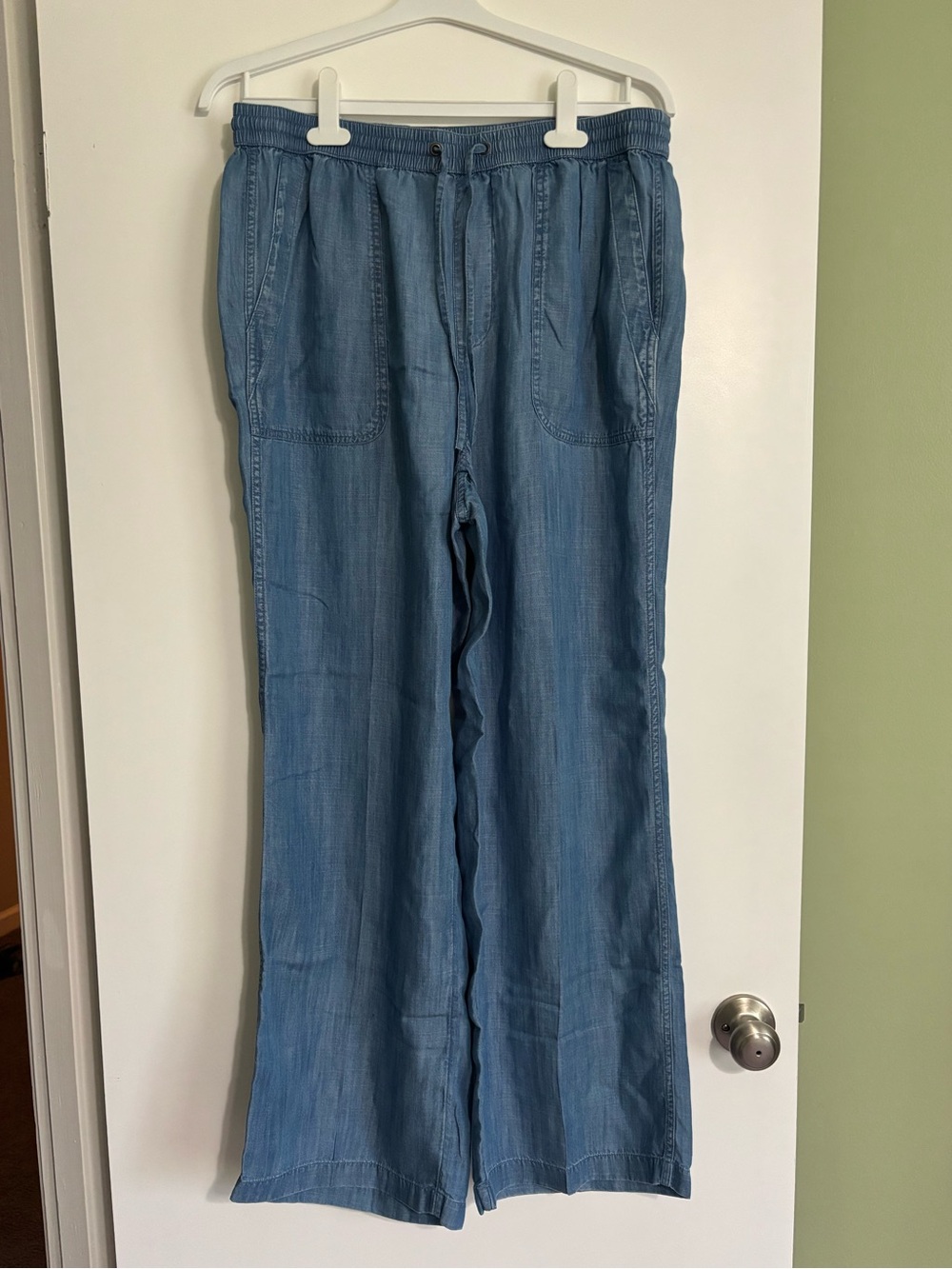 Lands' End Lightwash Flowy Denim Pants | Women's Size 14